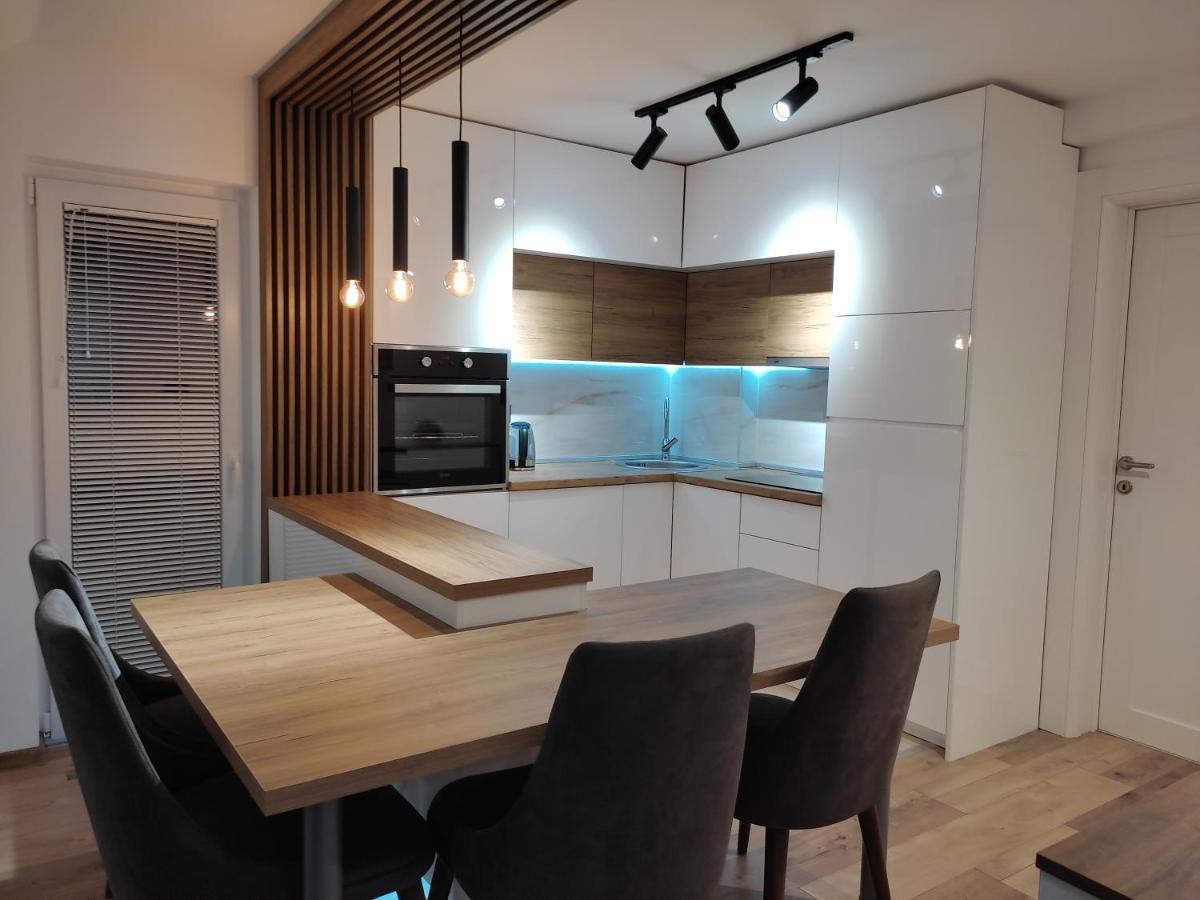 Ferienwohnung Sky Luxury Aranđelovac Exterior foto