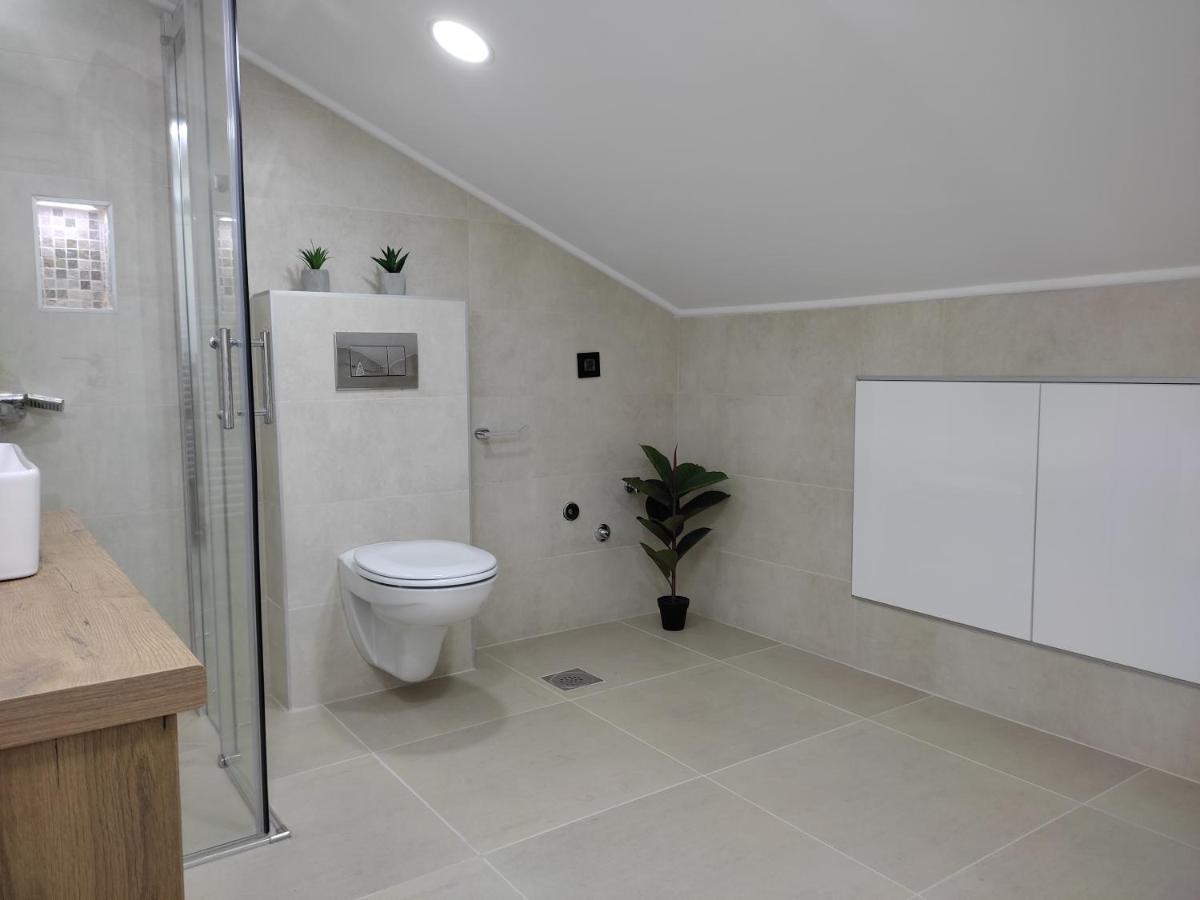 Ferienwohnung Sky Luxury Aranđelovac Exterior foto