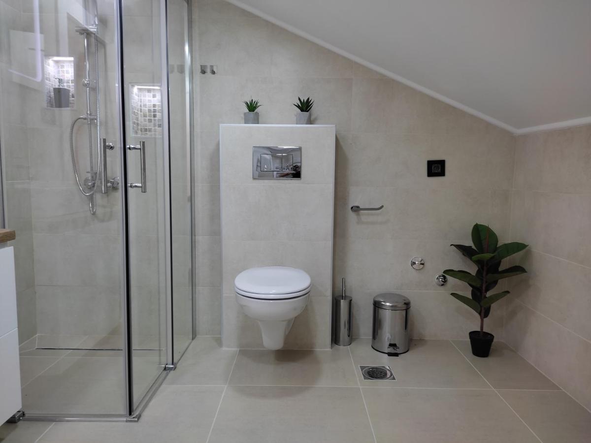 Ferienwohnung Sky Luxury Aranđelovac Exterior foto